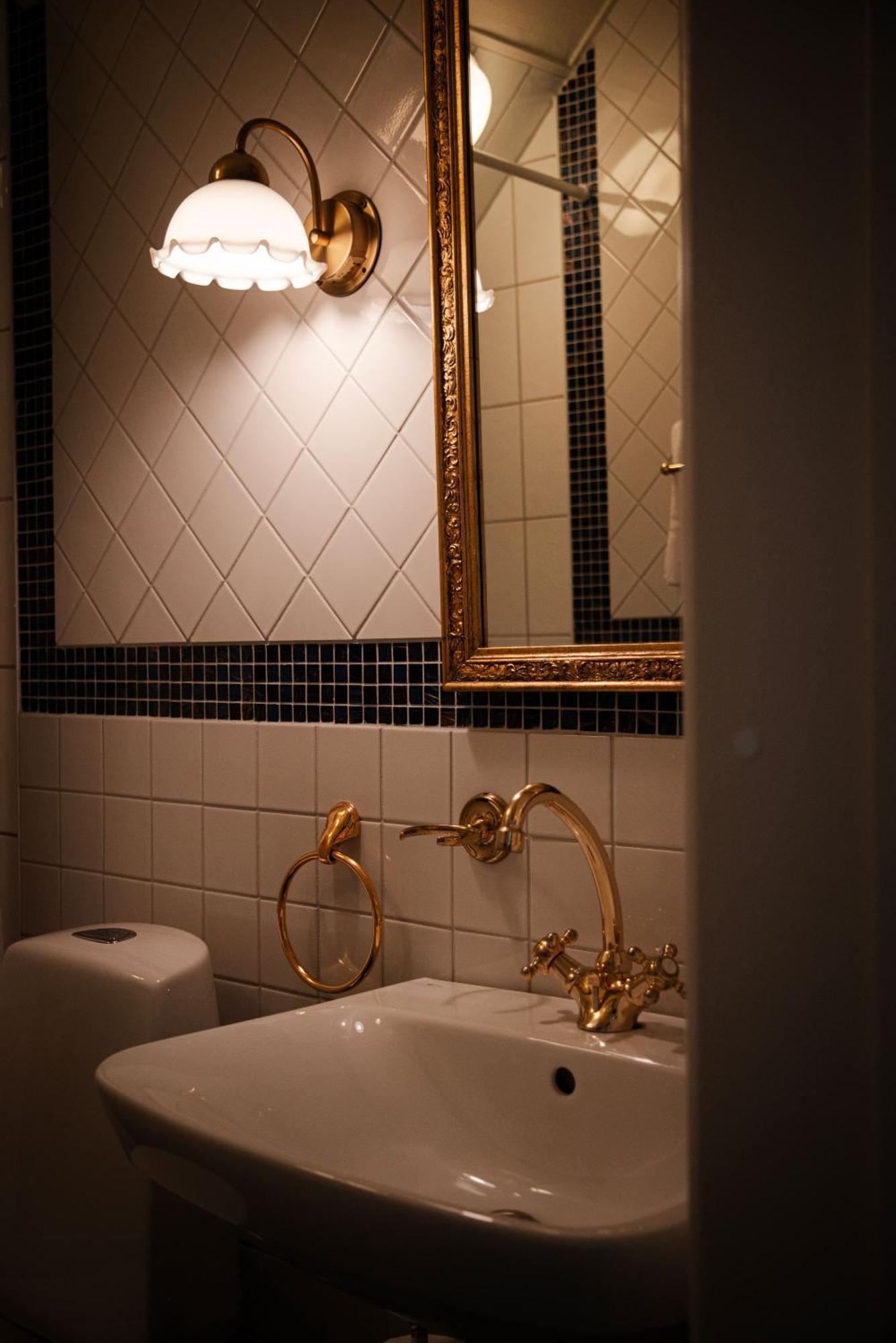 Hotel Tanum Gestgifveri Tanumshede Εξωτερικό φωτογραφία