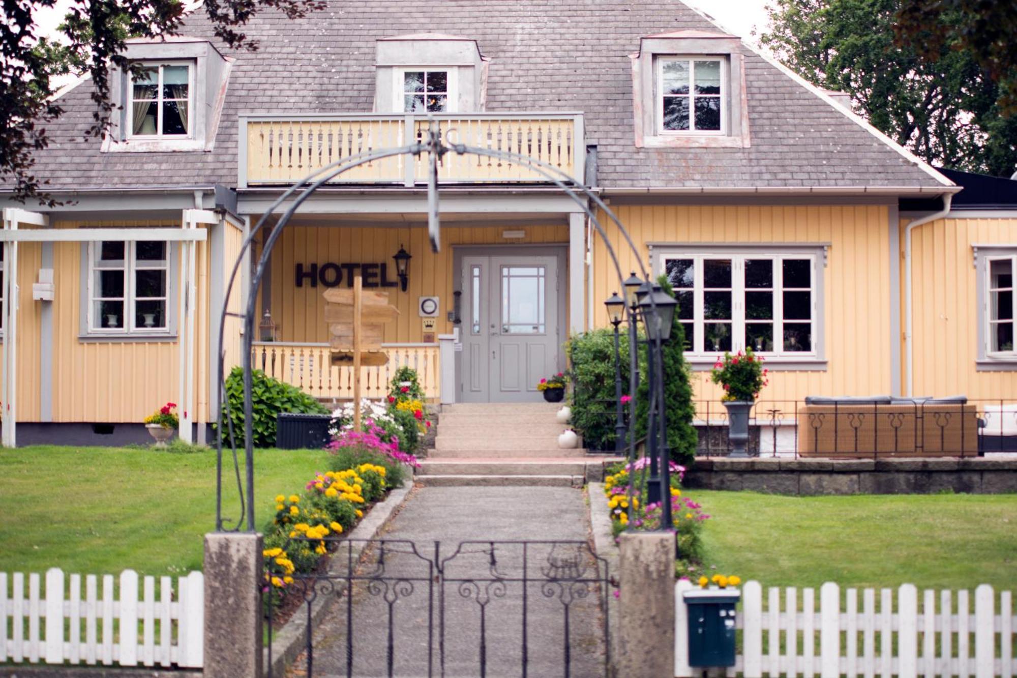 Hotel Tanum Gestgifveri Tanumshede Εξωτερικό φωτογραφία