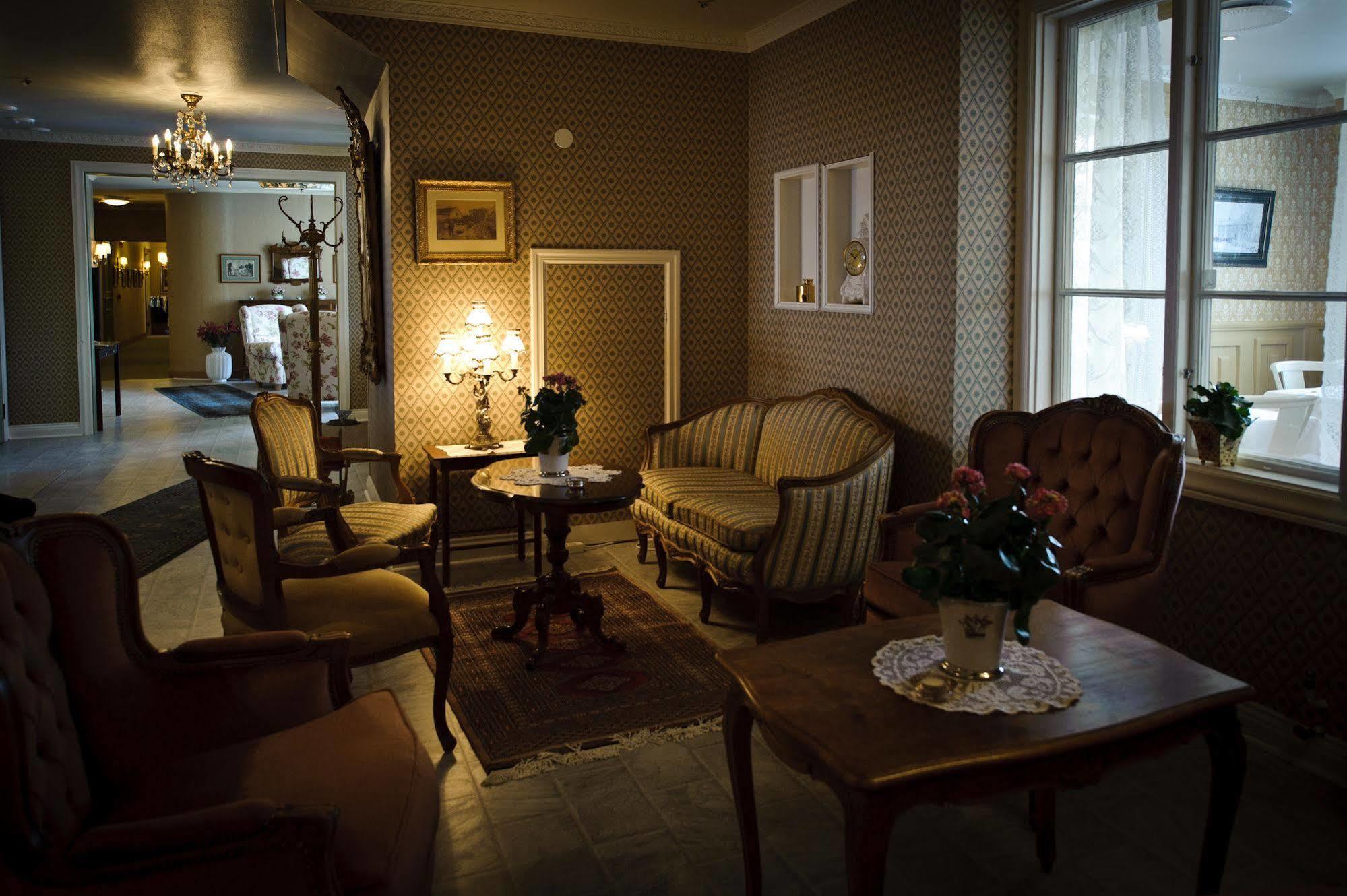 Hotel Tanum Gestgifveri Tanumshede Εξωτερικό φωτογραφία