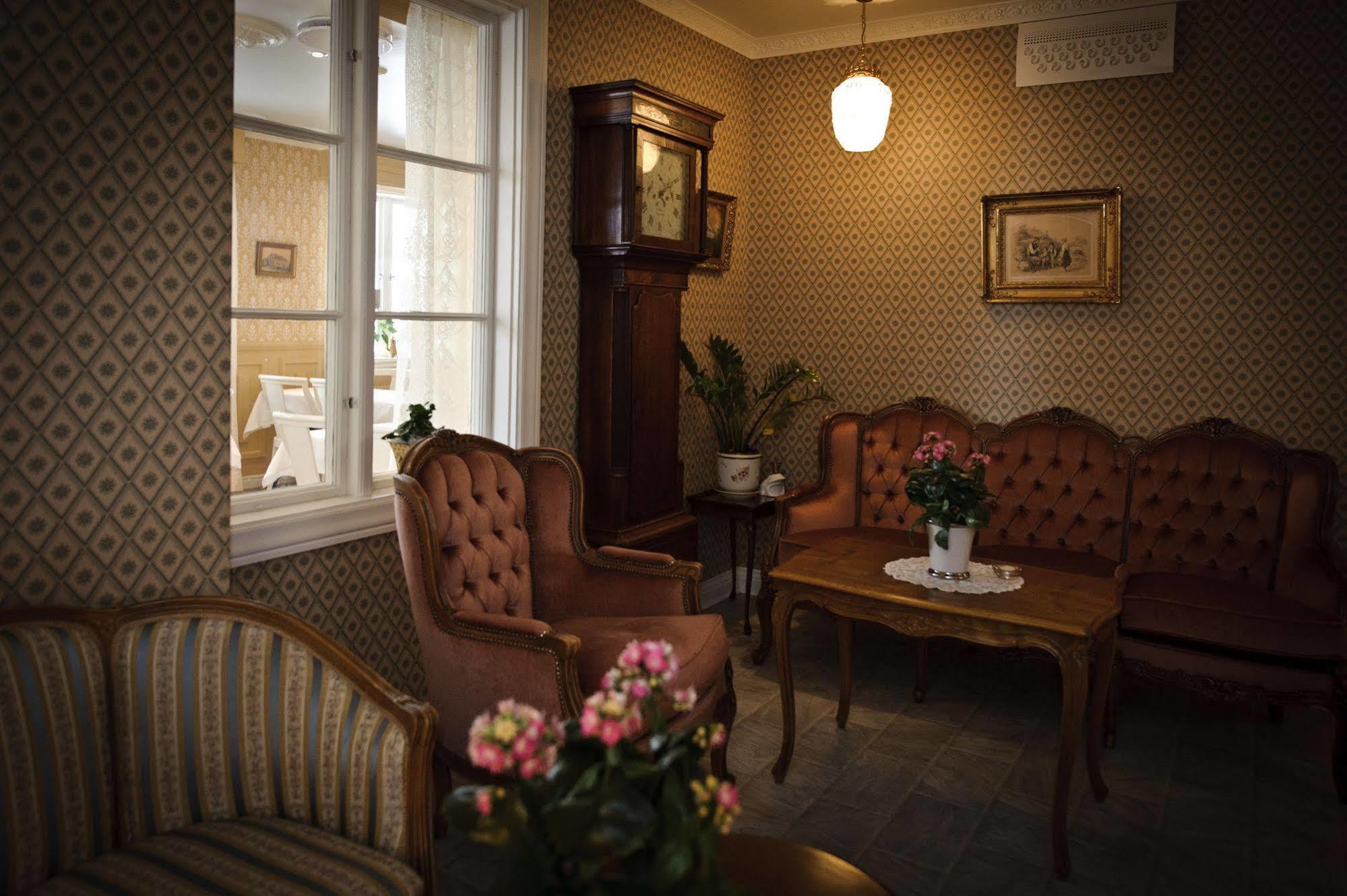 Hotel Tanum Gestgifveri Tanumshede Εξωτερικό φωτογραφία